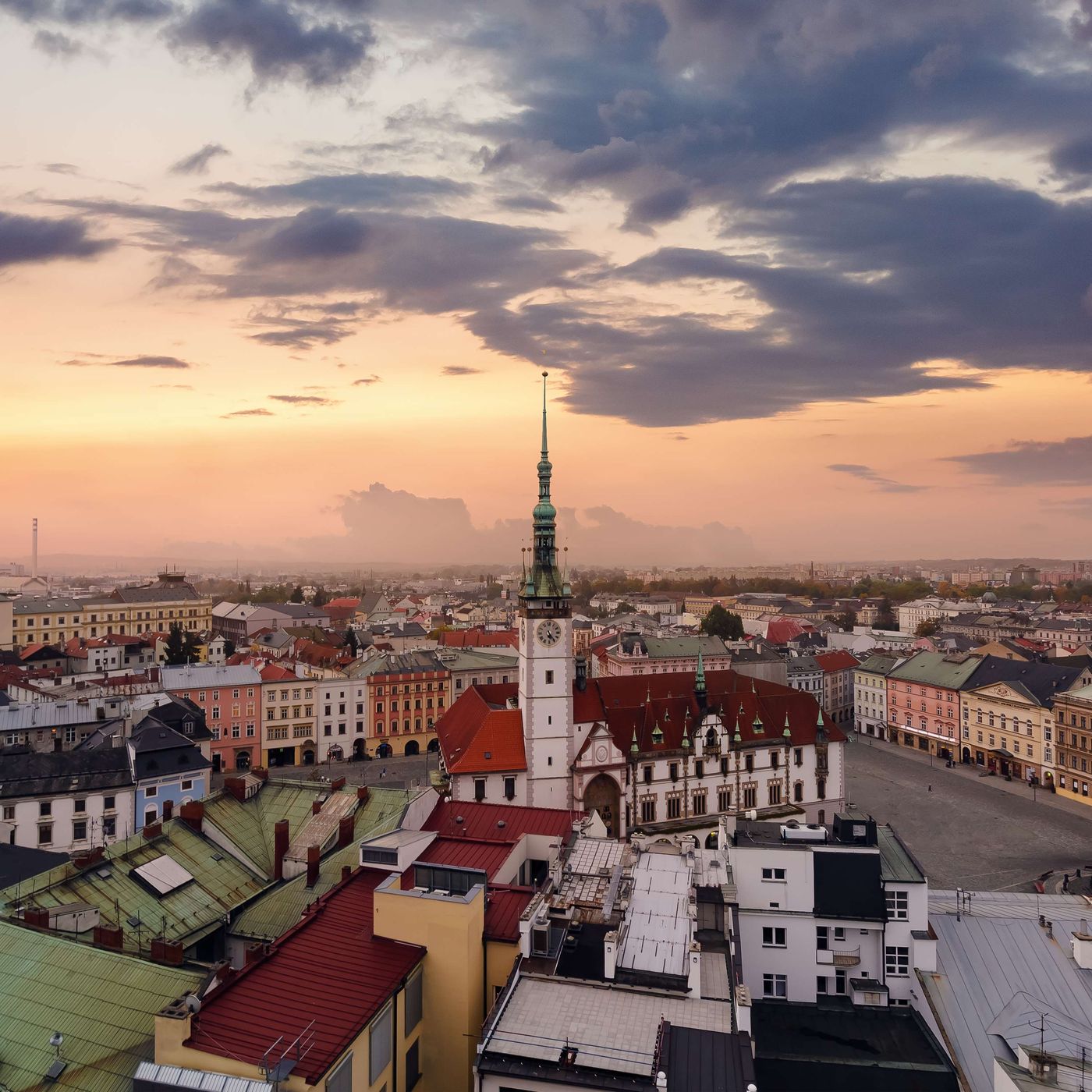 #nebududoma 11. díl: V Olomouckém kraji vás uvítá muzeum olomouckých tvarůžků i historických kočárů, termální prameny a krajské město nabité historií episode artwork