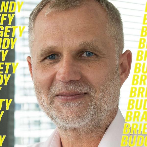 Brandy, briefy, budgety