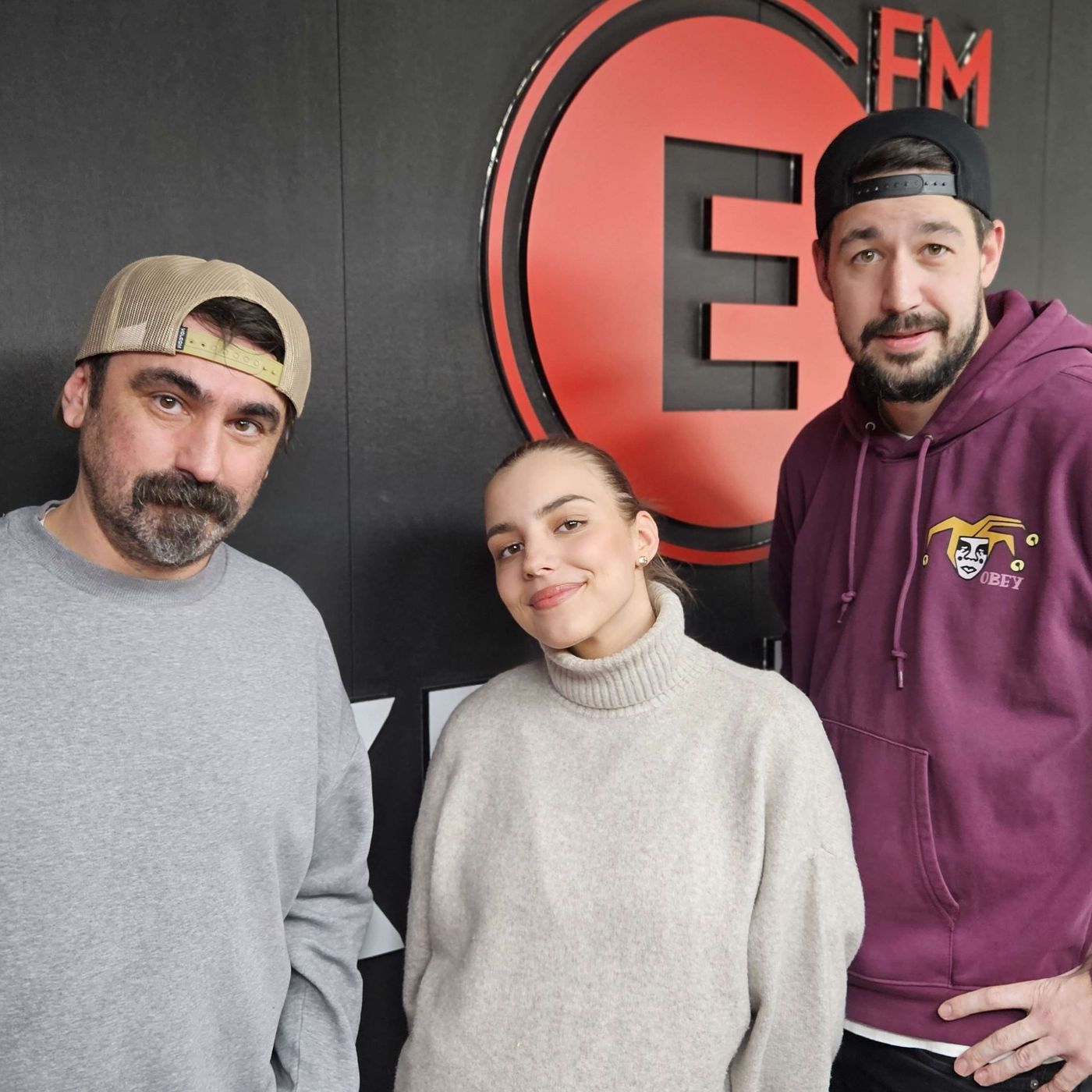 Tea Sofia: Dělám spíš odlehčující hudbu, ale neříkám, že zas nespadnu do nějakých úzkostí episode artwork