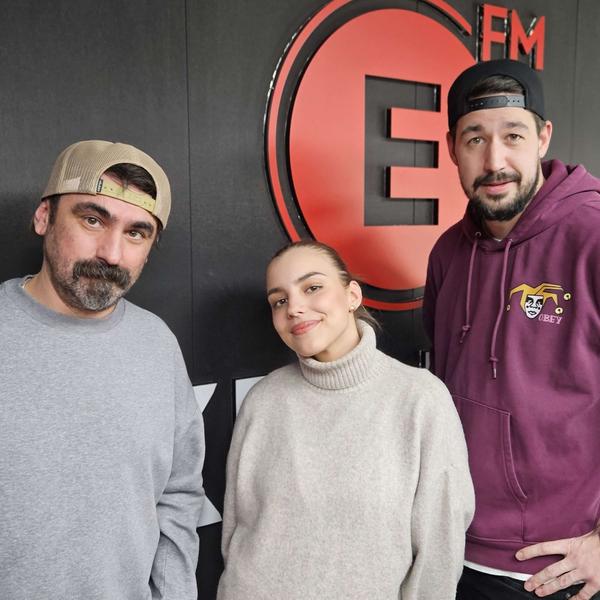 Host Expres FM