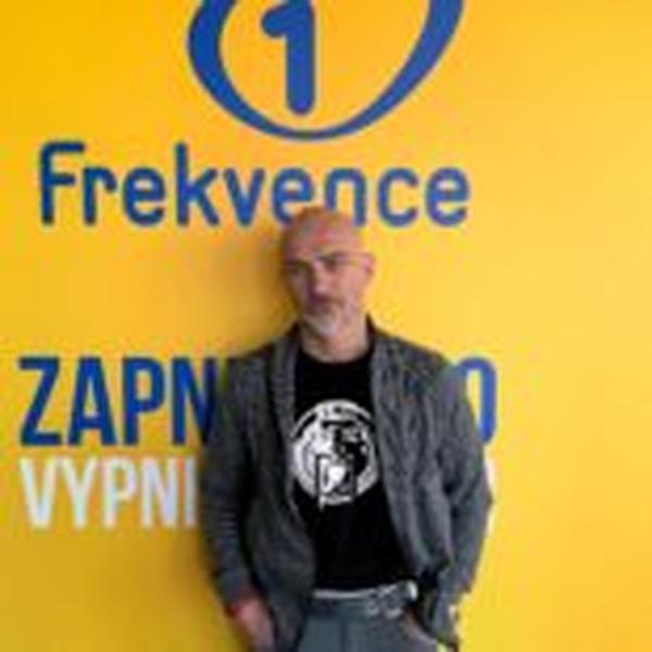 Host Frekvence 1